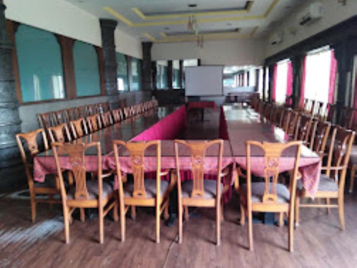 Hotel Maratha Palace,ساتارا المظهر الخارجي الصورة